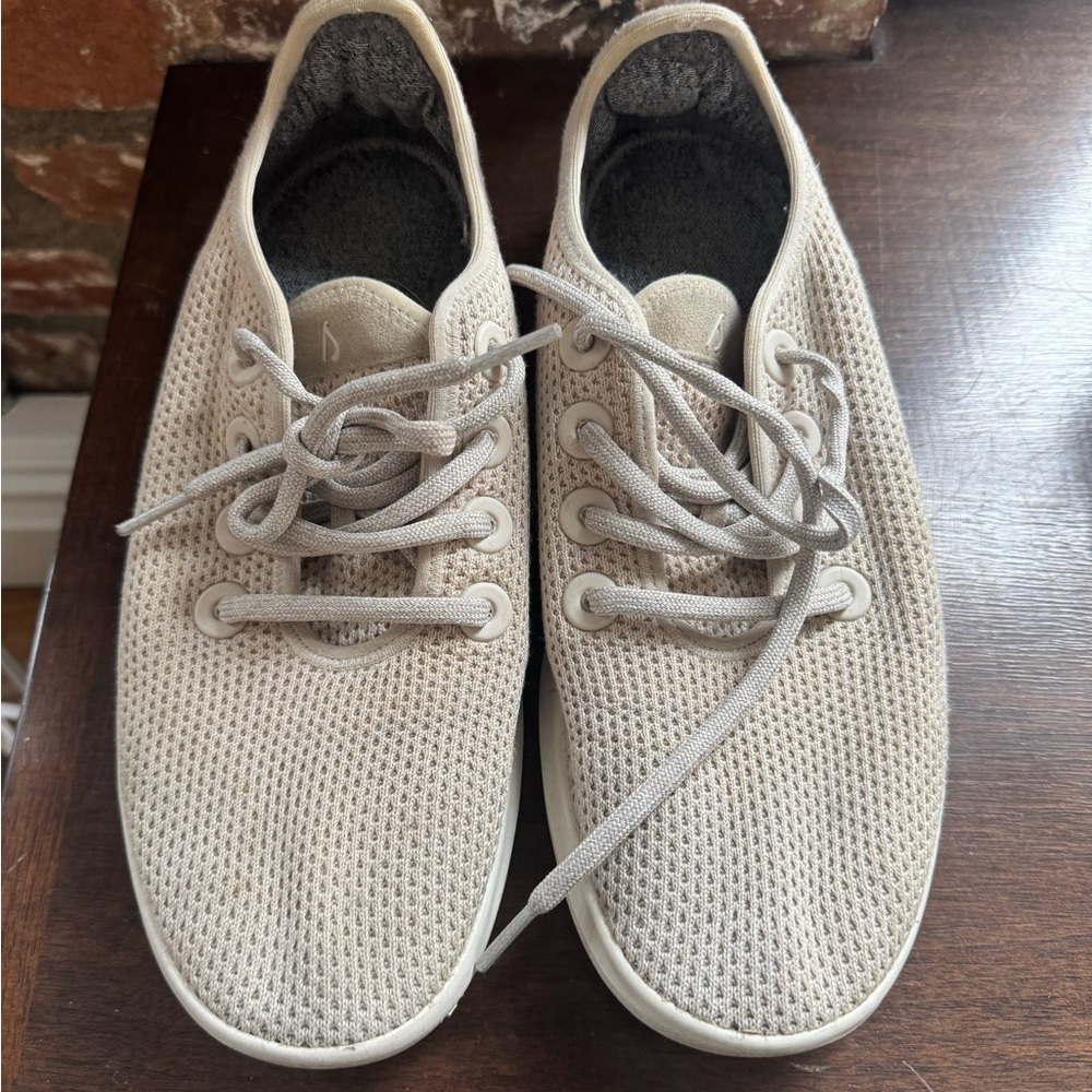 Allbirds Women’s Light Tan Sneakers